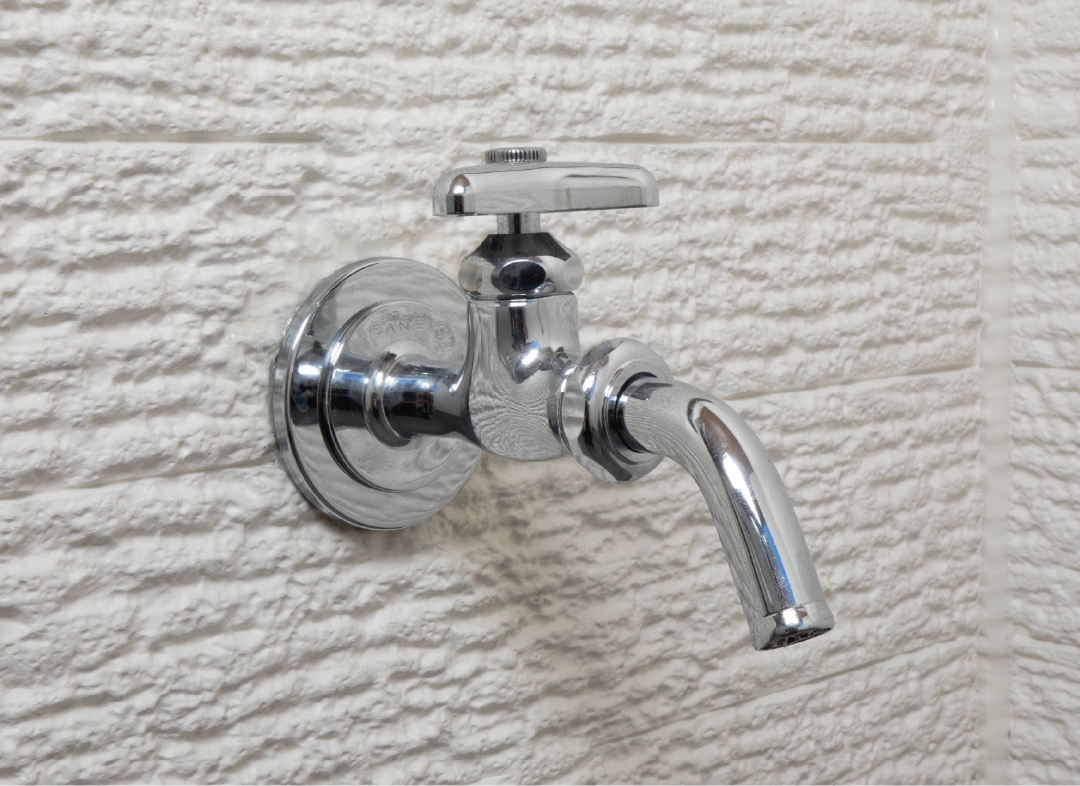 バルコニー水栓