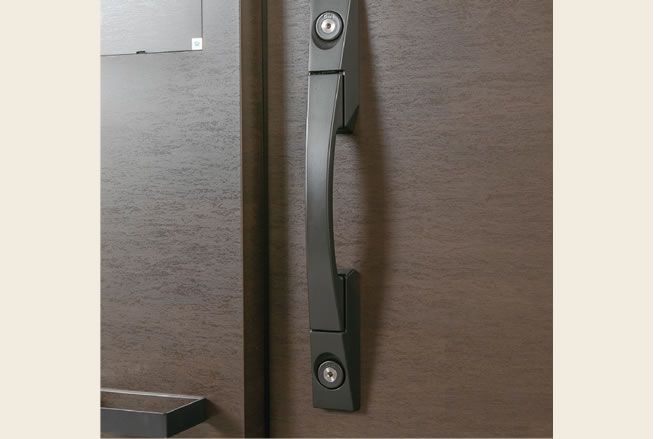 プッシュプルドア