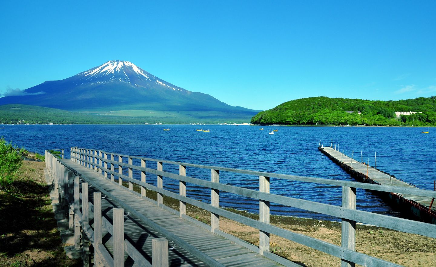 山中湖