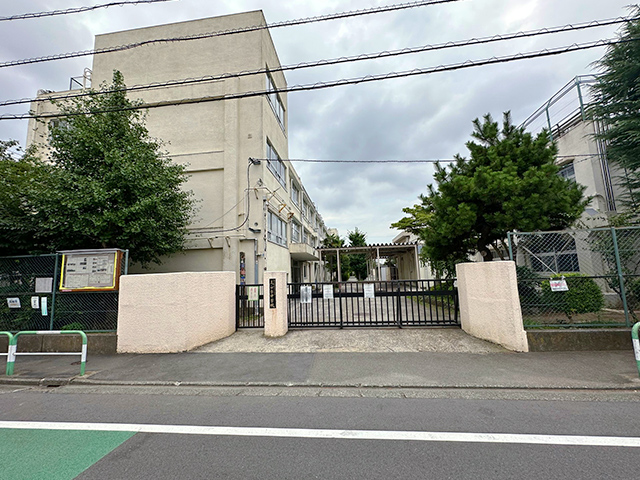 尾山台中学校