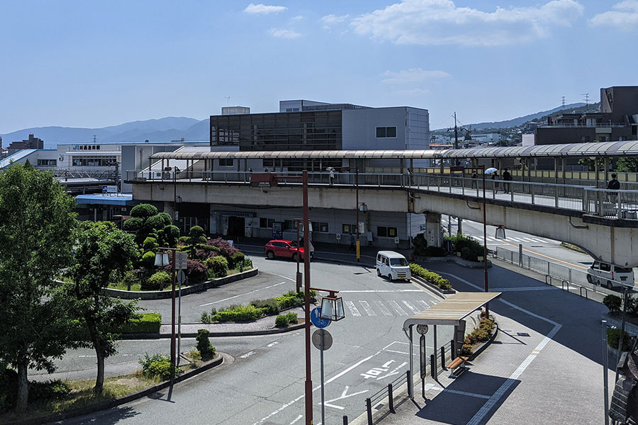 阪急とJRの連絡橋