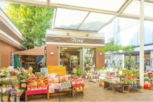 フローラ［花屋］