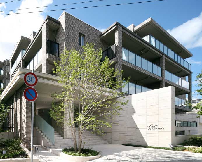 ジオグランデ夙川相生町（2013年7月竣工）