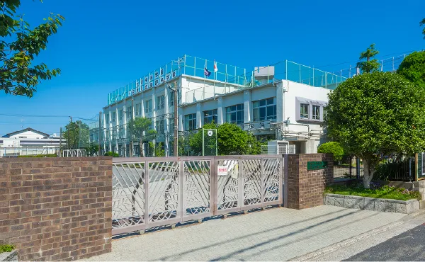 三鷹中央学園 三鷹市立第四中学校