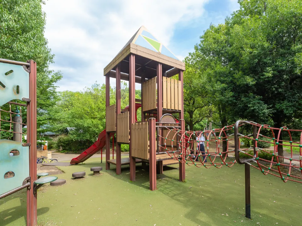 栗山公園 遊具2