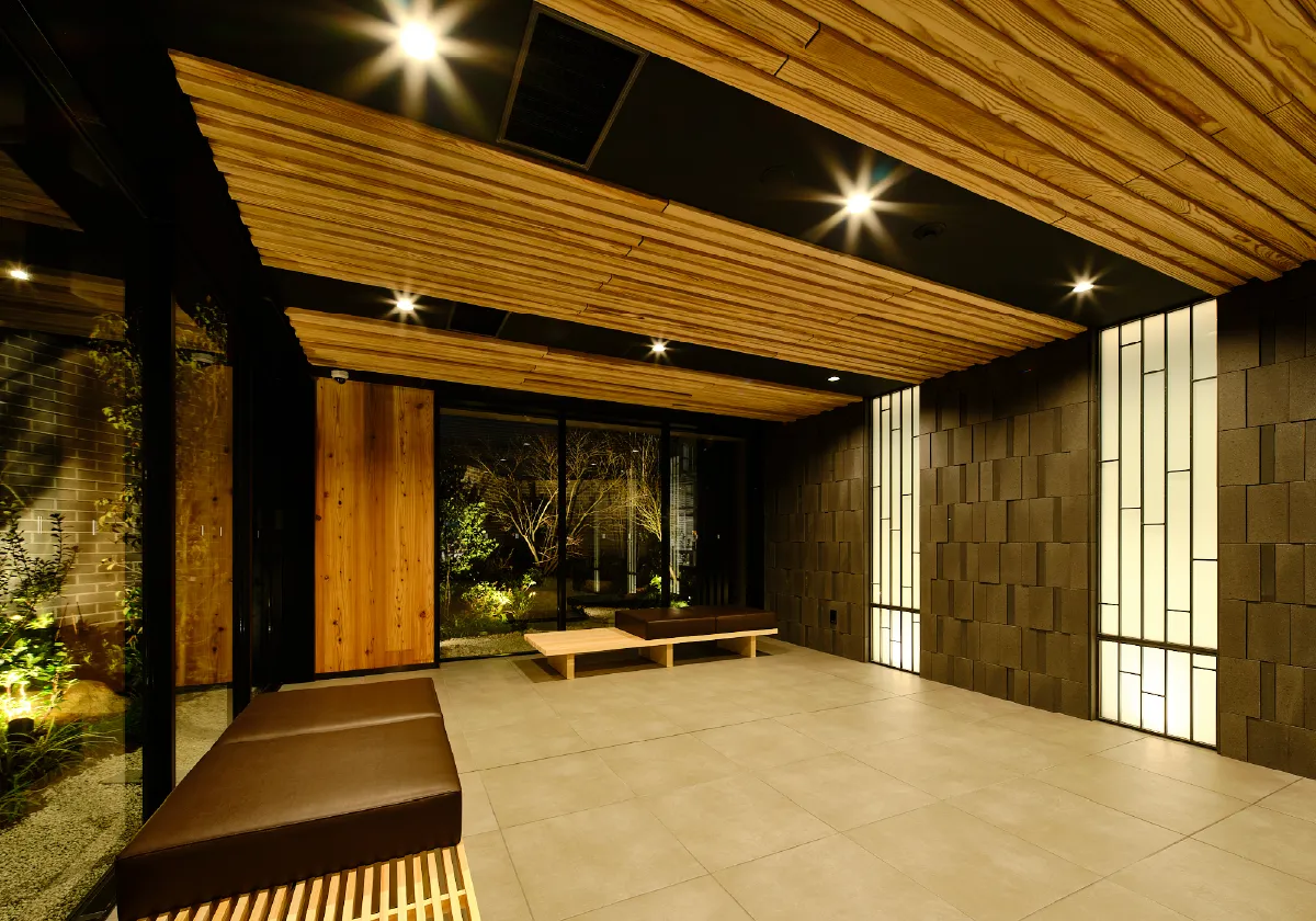 エントランスホール写真（2026年2月撮影）