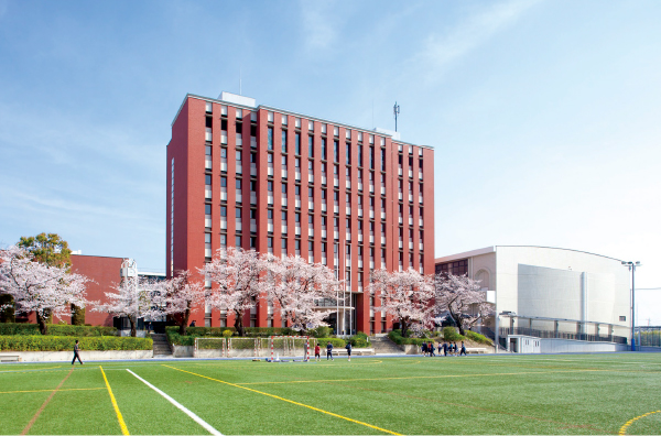中央大学附属中学校・高等学校 画像