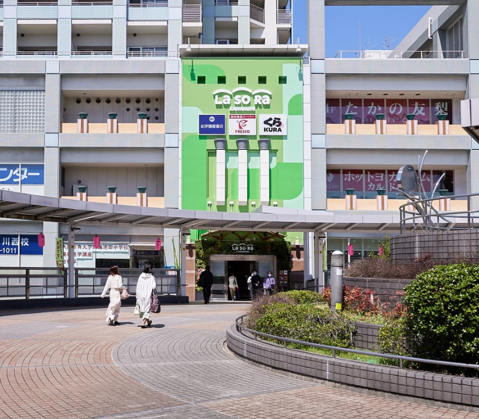 ラソラ川西（徒歩2分／約160m）