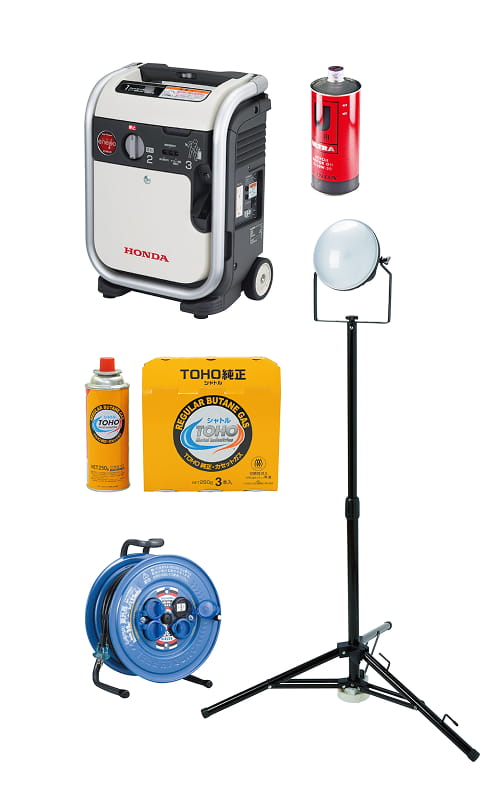 照明器具類を並べた写真