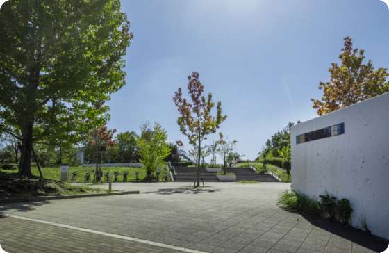 彩都西公園（徒歩4分/約310m）