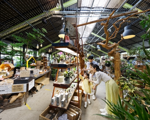 >the Farm UNIVERSAL（徒歩21分/約1,630m）