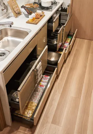 ソフトクローズ付オールスライド式収納