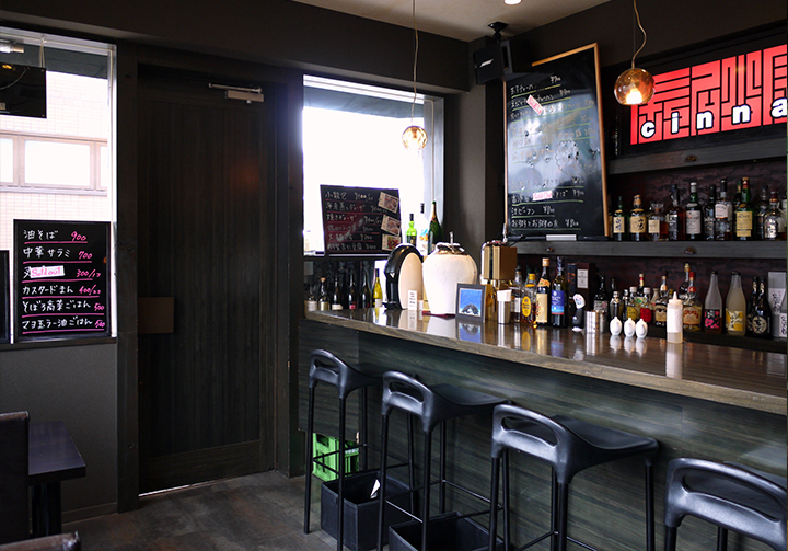 cinna bar 店内